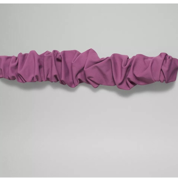 Lululemon 3 Item accessory Beauty Bundle - Picture 7 of 9